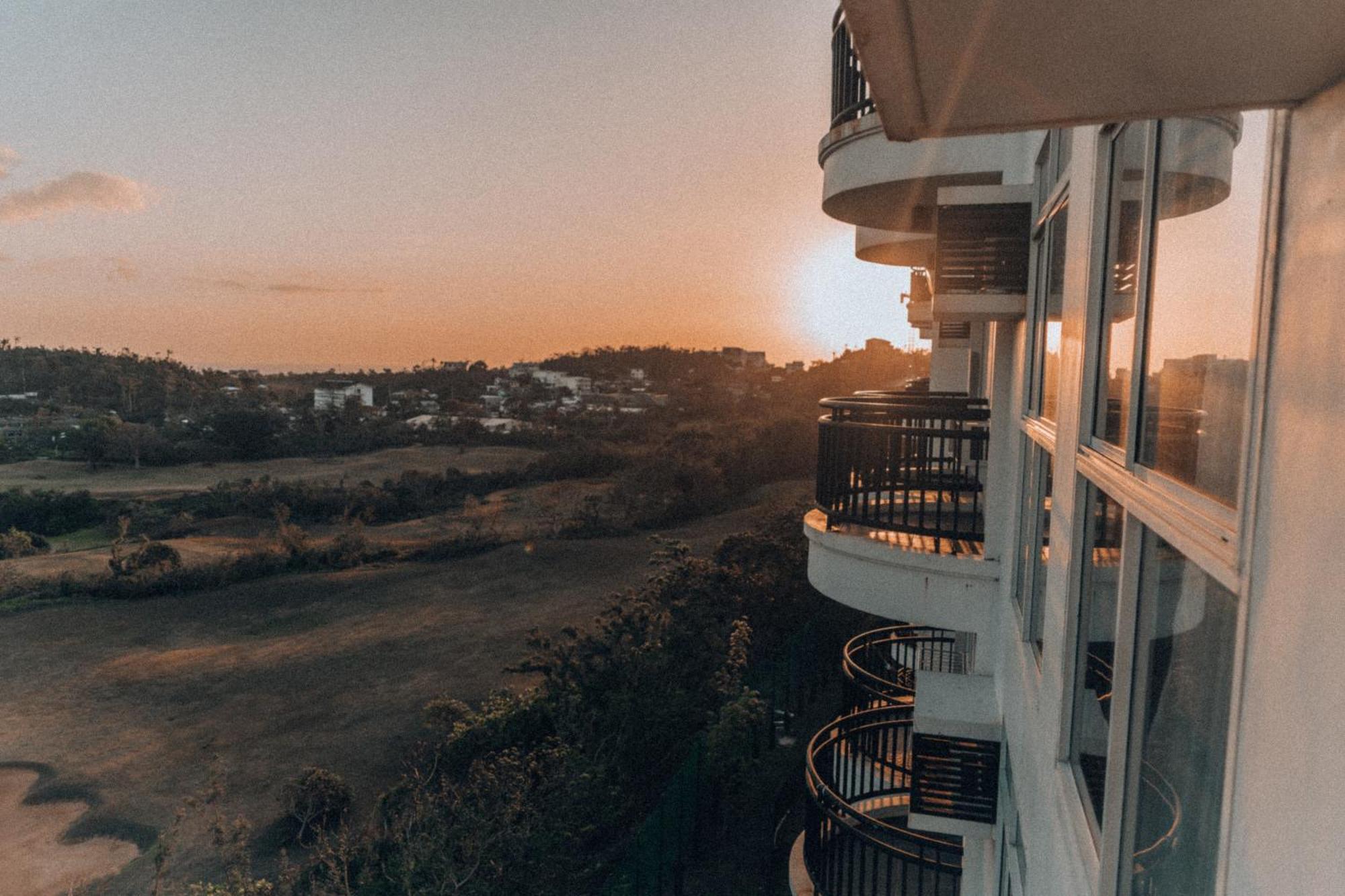 Modern Tropical Luxe Apartment - Boracay Newcoast Yapak Buitenkant foto